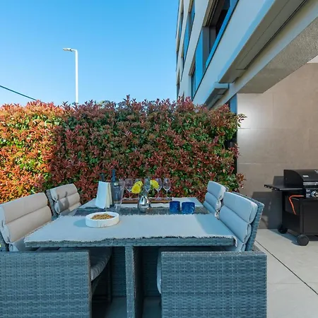 Luxury New Apartment With Private Garden Near The Beach! Poreč Exteriér fotografie